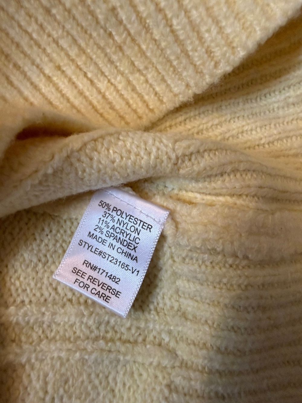 Soho & Stella New York Crewneck Cable Knit Sweater in Pale Butter Yellow Size XS - Picture 7 of 7